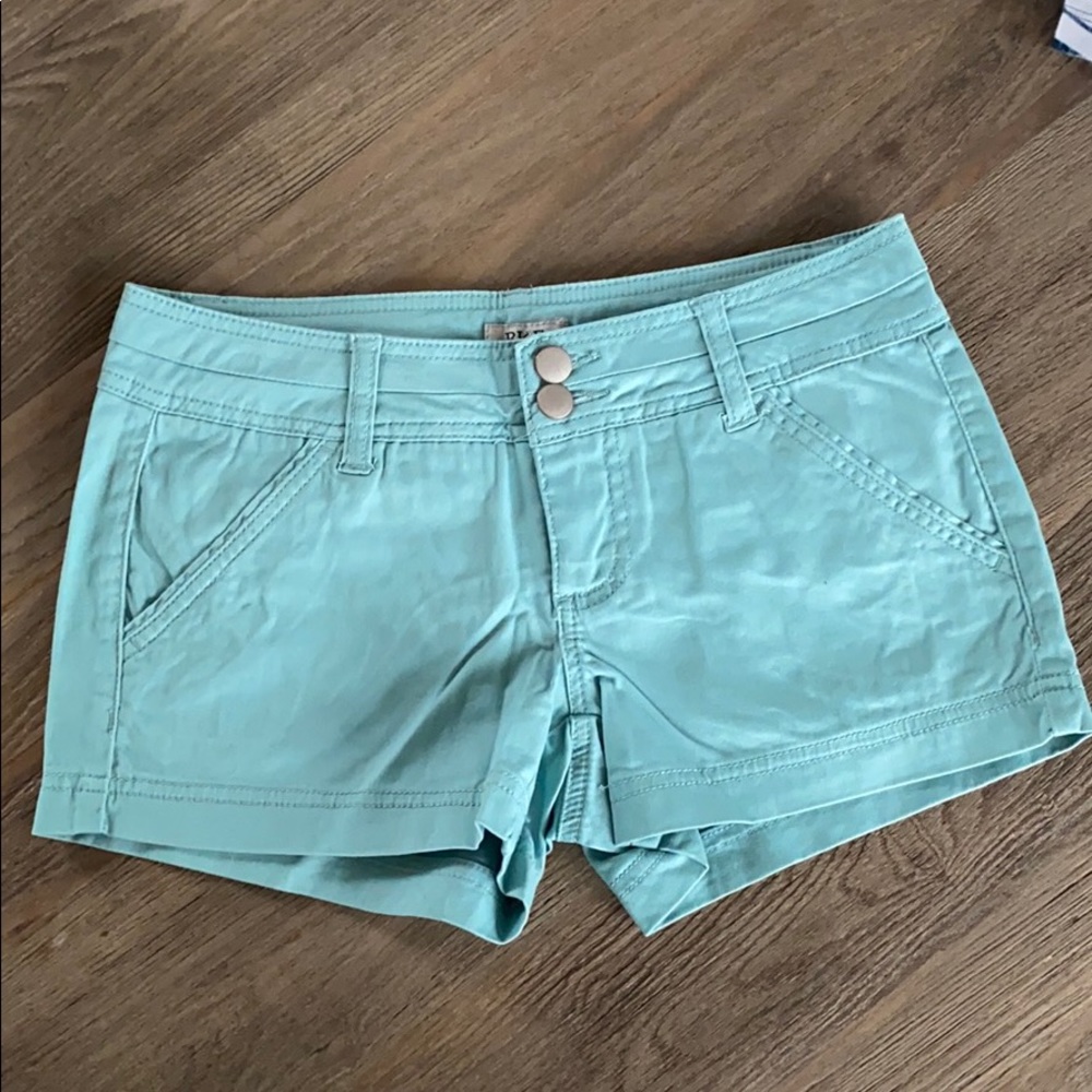 BKE shorts